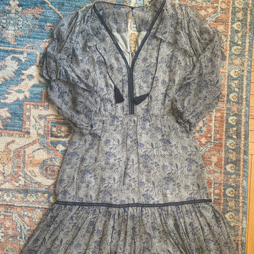 Elie Tahari cold shoulder dress size 2